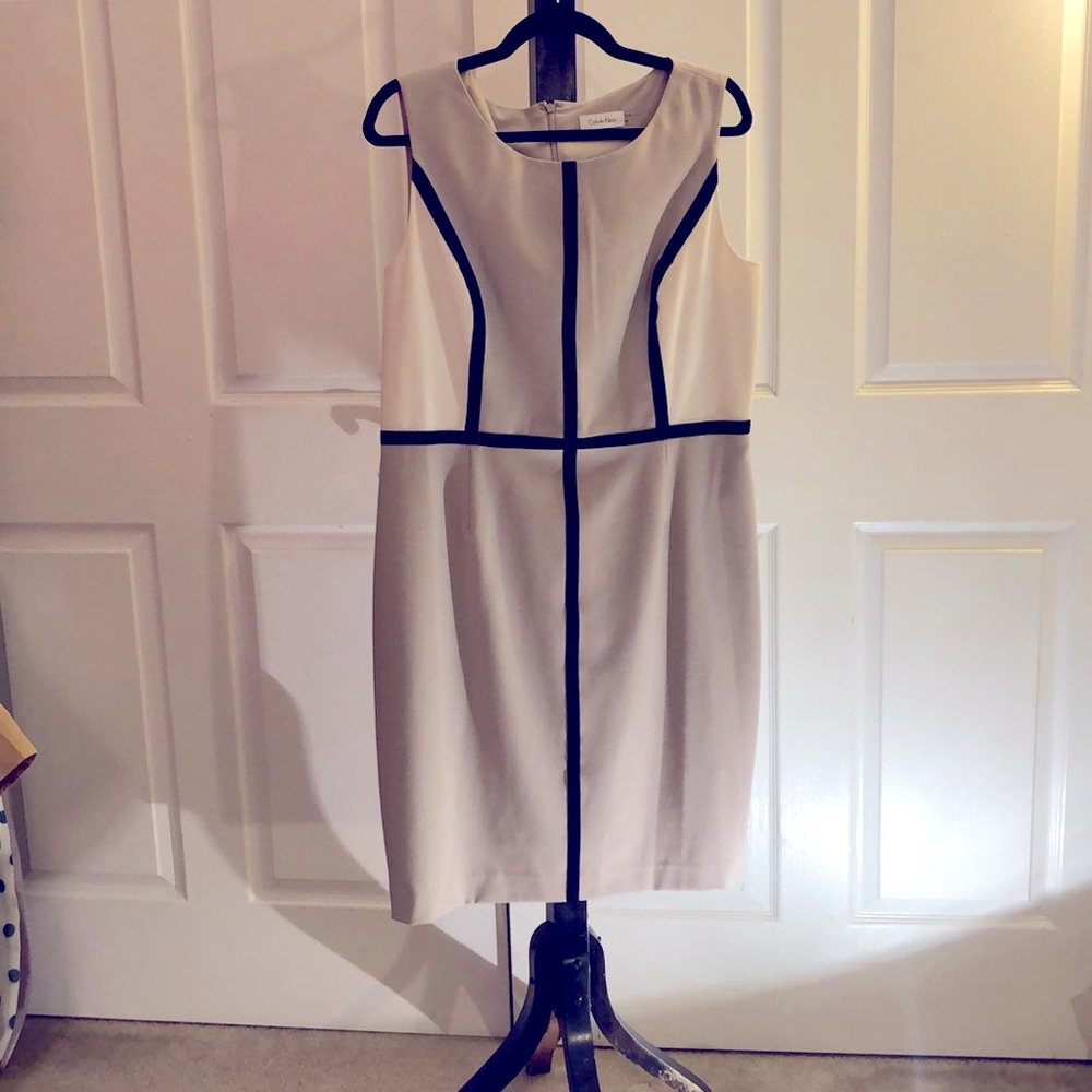 DRESS NEVER WORN
